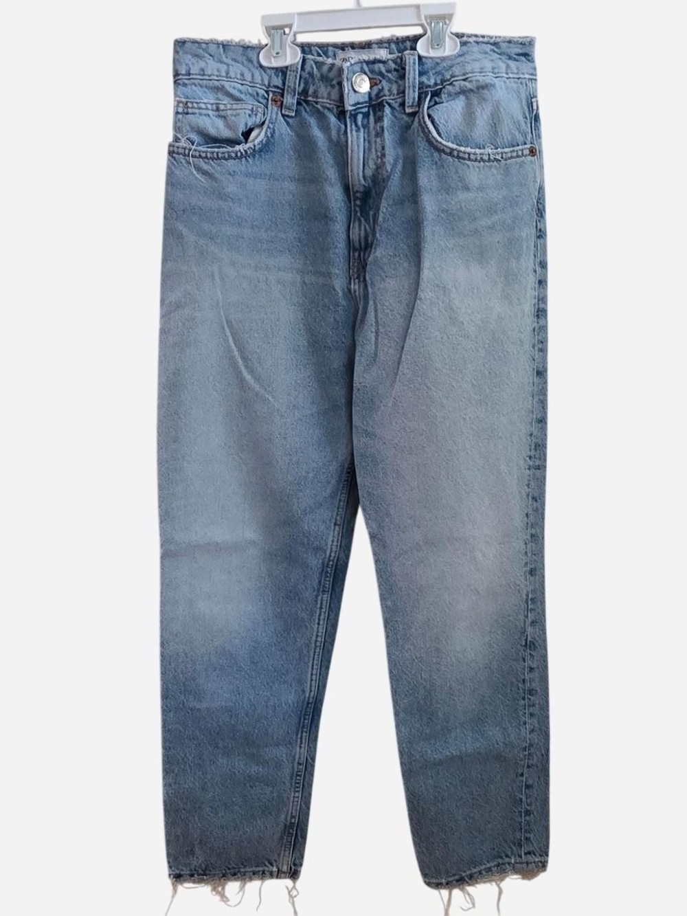 Zara Mom Jeans in Light Blue Wash